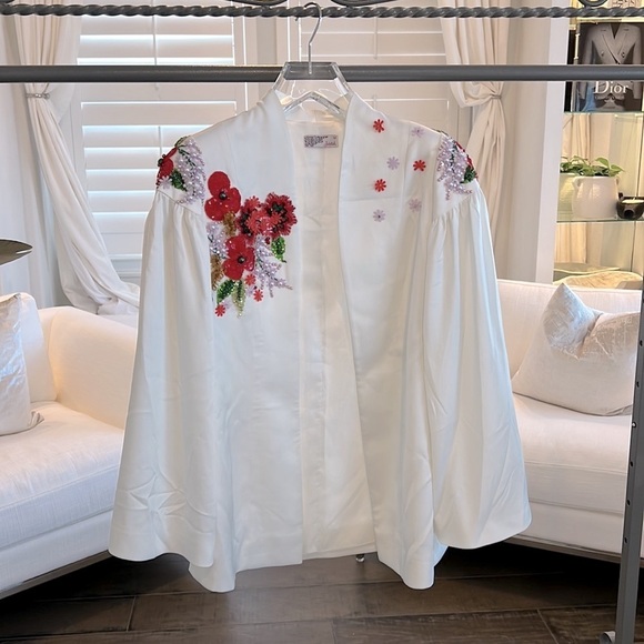 Embellished blazer size medium - Picture 3 of 17